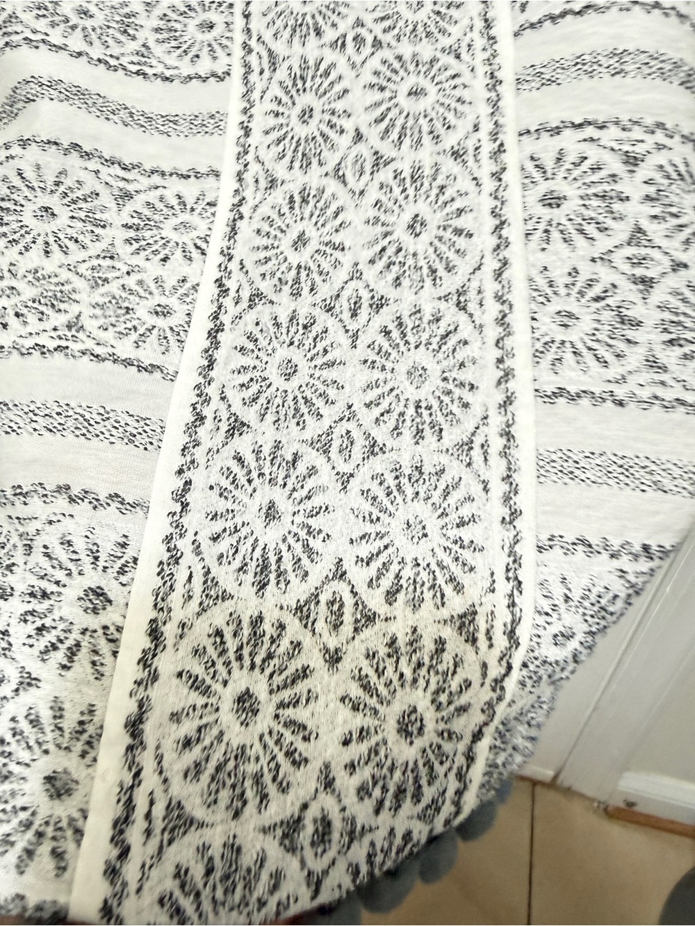 MAGGY LONDON Gray and White Lace-Pattern Shift Dress with small pom-pom - Picture 10 of 13